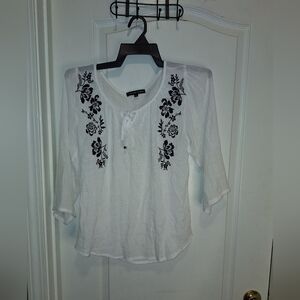 Adrienne Vittadini /White Embellished Blouse 3/4 Sleeve/ Large
